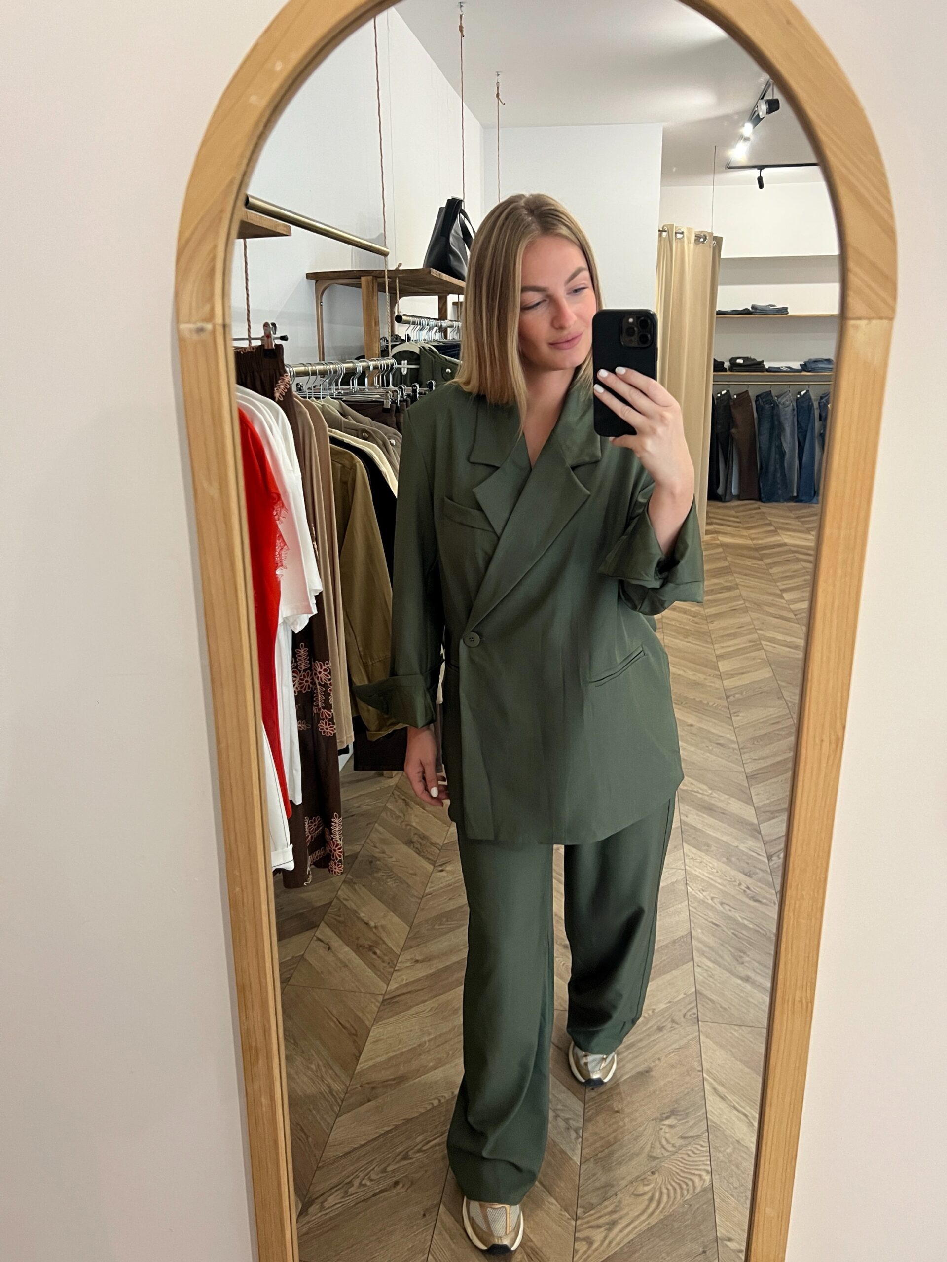 STACY KAKI – PANTALON DROIT