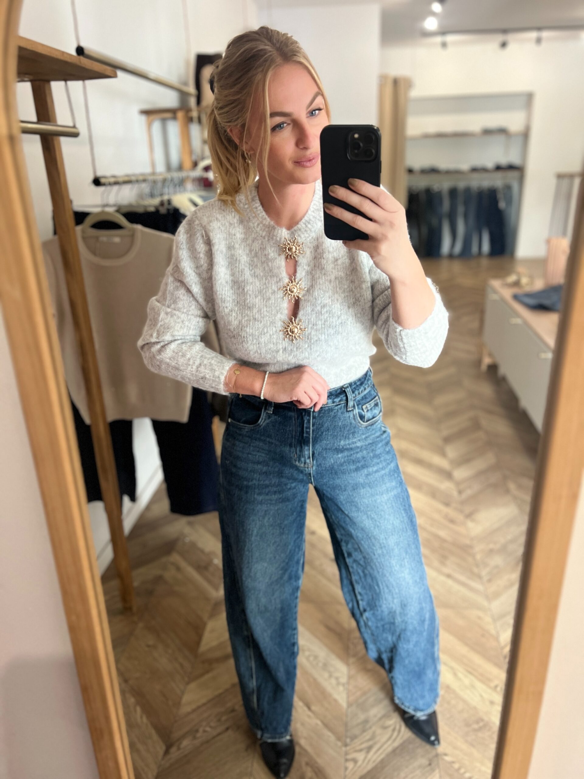 JADE GRIS – PULL SOLEIL