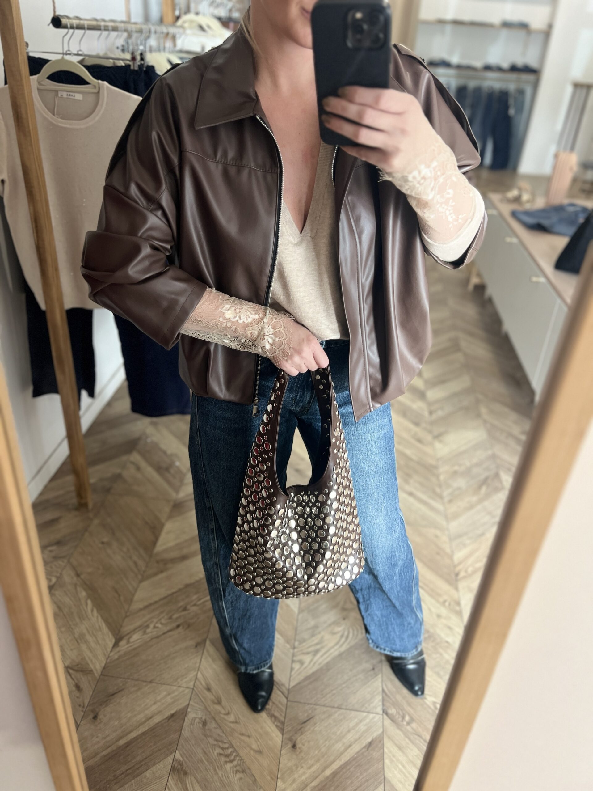 SOLANGE CHOCO – SAC CLOUTÉ