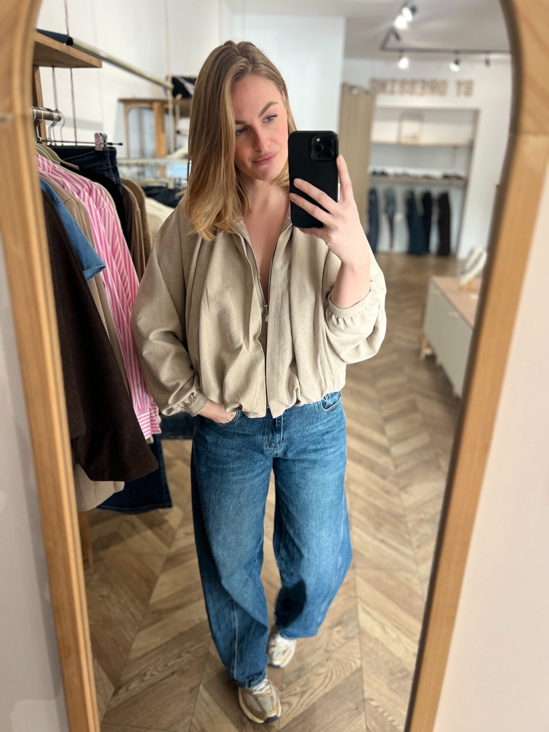 TOMY BEIGE – BLOUSE/VESTE