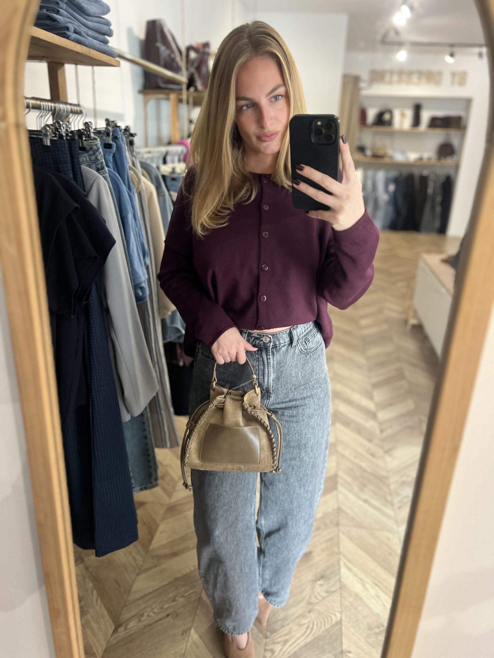ALY GILET – PRUNE